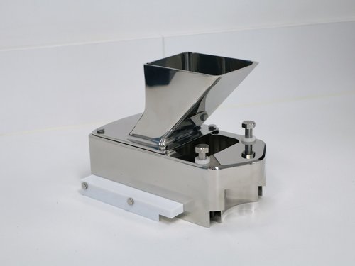 Accessory_Evo_gravity_feeder_3