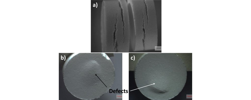 Lamination of pharmaceutical tablets due to air entrapment: direct visualization and influence of the compact thickness