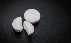 Study Of Formulation And Critical Compression Parameters Of Ibuprofen/Sucralfate Three-Layer Tablet