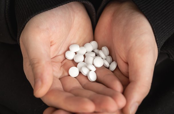 image lot-white-tablets-hands-adult-man
